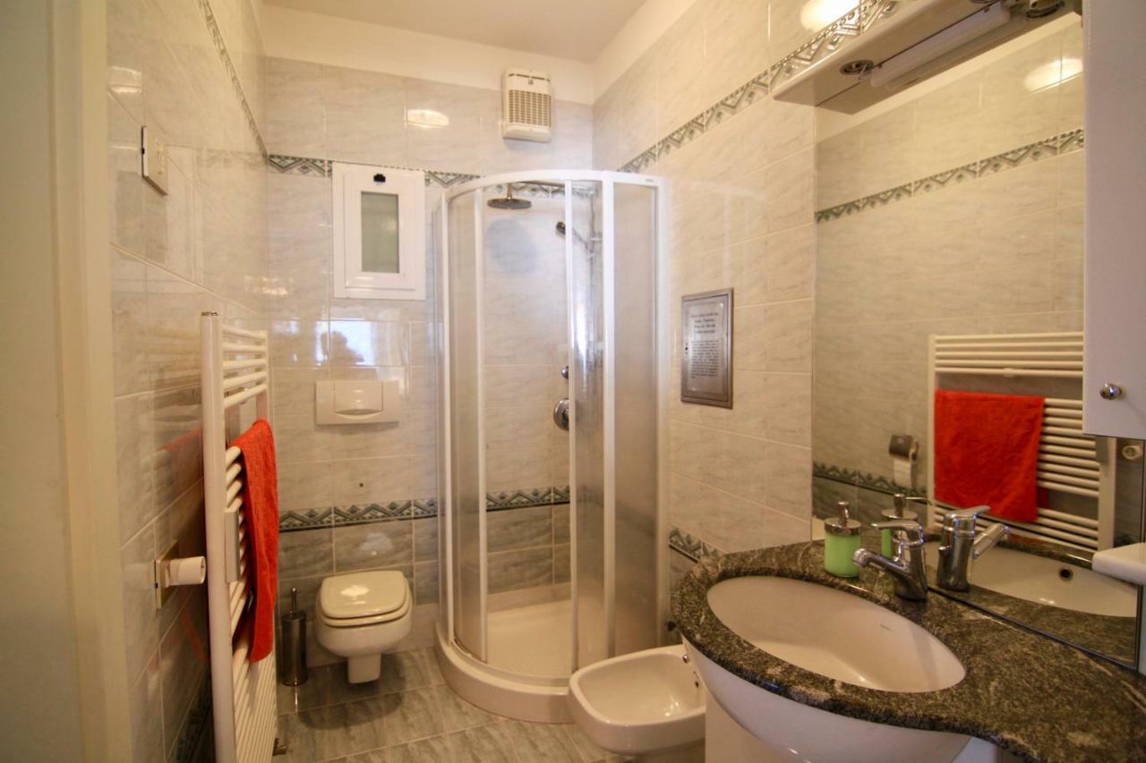 דירות Pino Lago Maggiore Casa Roccia מראה חיצוני תמונה